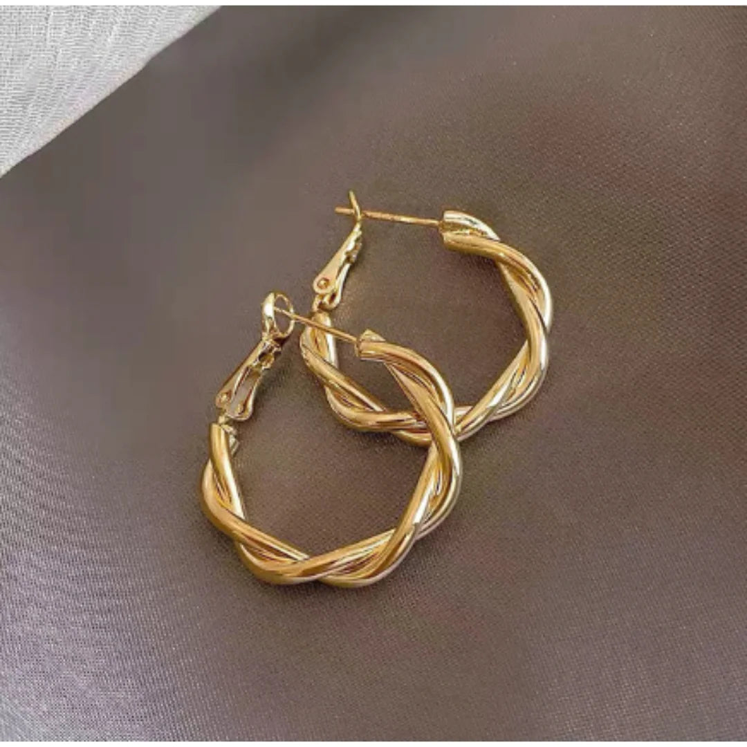 Turn Hoop Earrings