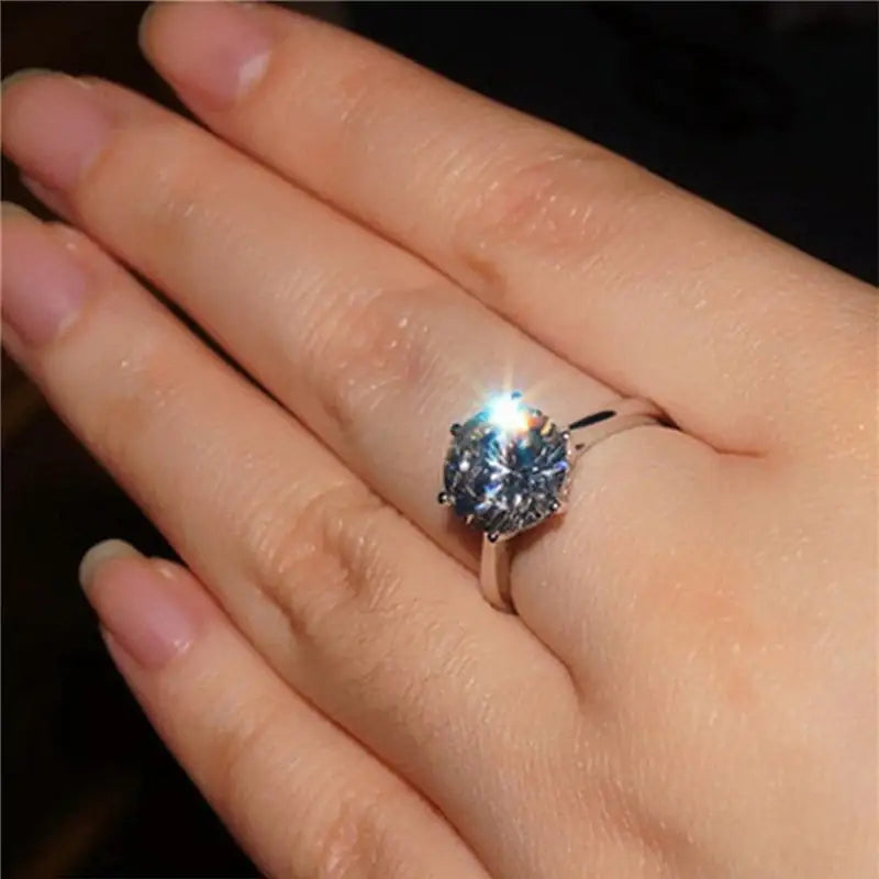 2024 Collection Luxury Moissanite Engagement Ring